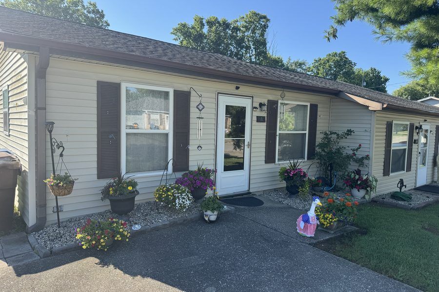 Exterior of the Westside Drive duplexes, home to our 2 bedroom rentals in Winchester, KY